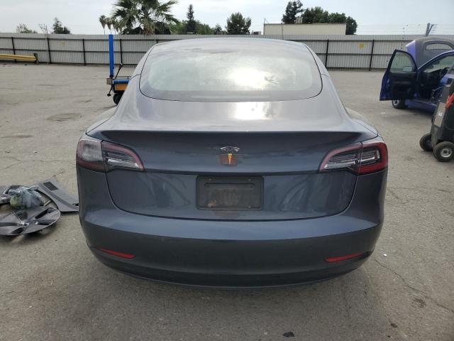 5YJ3E1EAXNF336012 - 2022 TESLA MODEL 3 GRAY photo 6