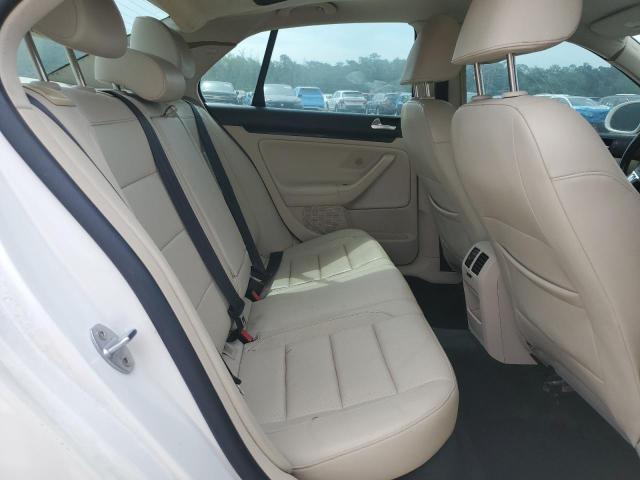 3VWRA7AJ0AM095465 - 2010 VOLKSWAGEN JETTA WOLFSBURG 白色 照片 10