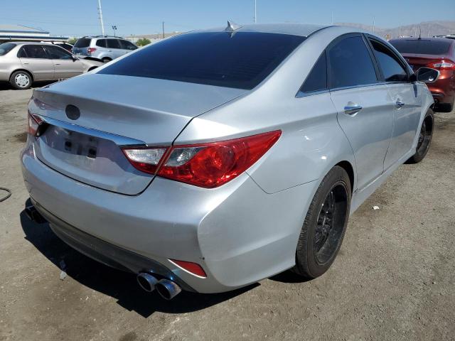 5NPEC4AB9EH867718 - 2014 HYUNDAI SONATA SE SILVER photo 3