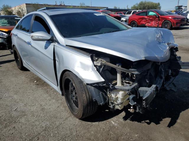 5NPEC4AB9EH867718 - 2014 HYUNDAI SONATA SE SILVER photo 4