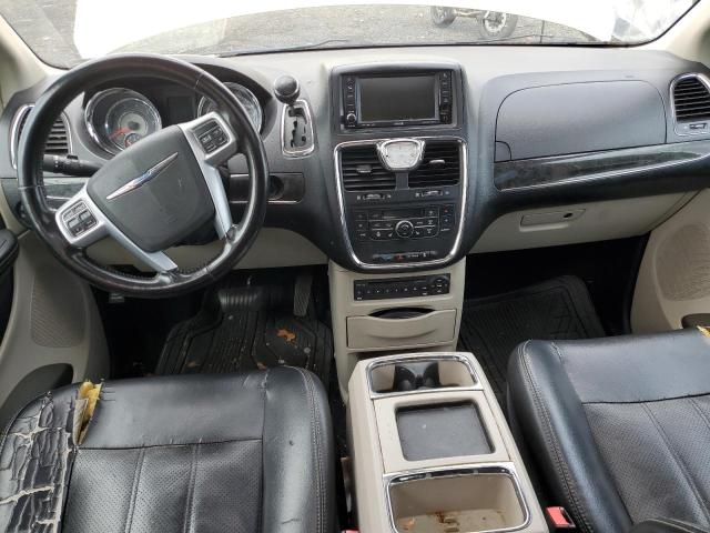 2A4RR8DG8BR759534 - 2011 CHRYSLER TOWN & COU TOURING L GOLD photo 8