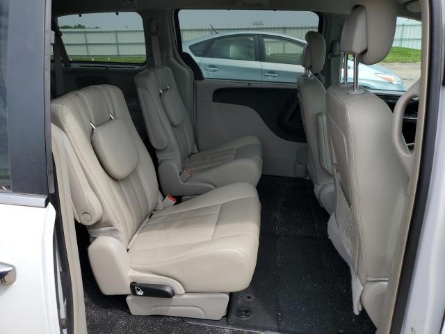 2C4RC1CG5FR674480 - 2015 CHRYSLER TOWN & COU TOURING L WHITE photo 11