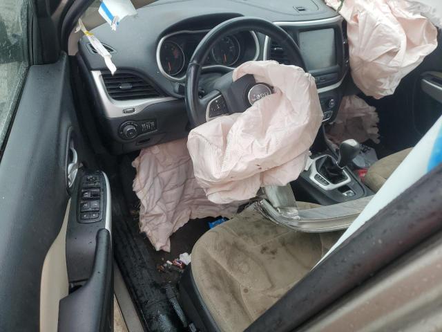 1C4PJMCB4HW608886 - 2017 JEEP CHEROKEE LATITUDE BROWN photo 8