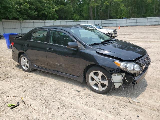 2T1BU4EE3BC637935 - 2011 TOYOTA COROLLA BASE Schwarz Foto 4