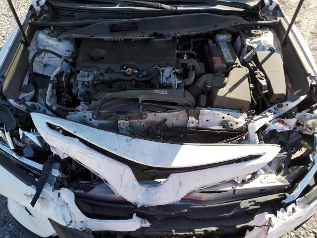 4T1B11HK0KU195154 - 2019 TOYOTA CAMRY L WHITE photo 11