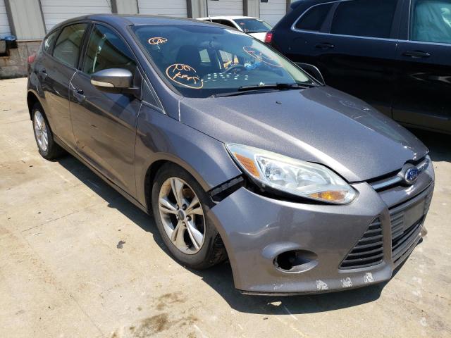 1FADP3K29EL405105 - 2014 FORD FOCUS SE GRAY photo 4