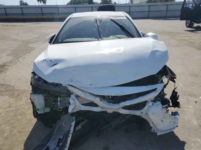 4T1G11AK6PU790565 - 2023 TOYOTA CAMRY SE NIGHT SHADE WHITE photo 5
