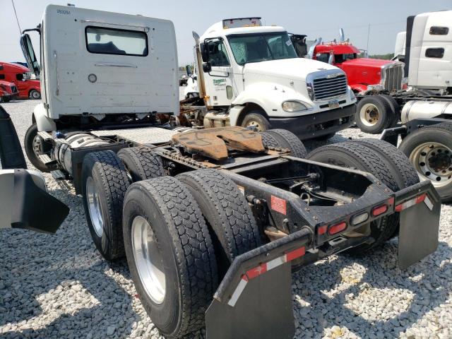 4V4WC9EH0KN247615 - 2019 VOLVO VNR 白色 照片 3