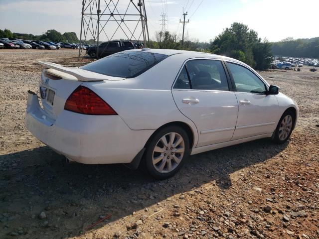 1HGCM66526A020634 - 2006 HONDA ACCORD EX WHITE photo 3