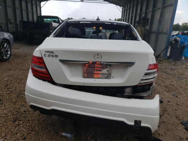 WDDGF4HB2DA784987 - 2013 MERCEDES-BENZ C 250 WHITE photo 6