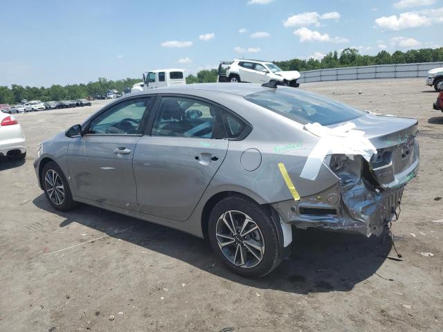 3KPF24AD1PE641611 - 2023 KIA FORTE LX GRAY photo 2