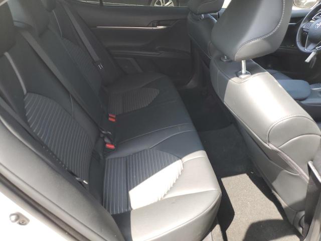 4T1T11AK4PU758213 - 2023 TOYOTA CAMRY SE NIGHT SHADE WHITE photo 10