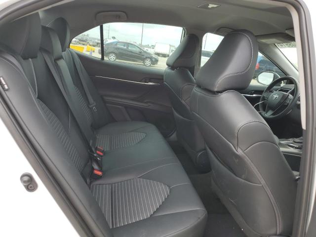 4T1T11AK3PU826548 - 2023 TOYOTA CAMRY SE NIGHT SHADE WHITE photo 10