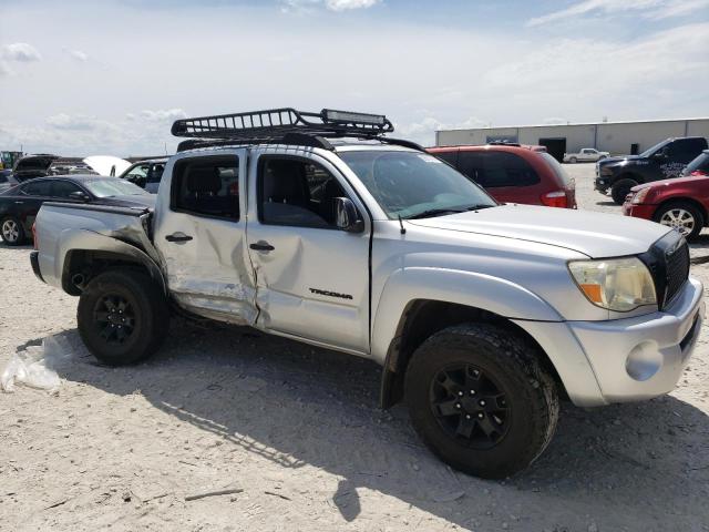 5TEJU62NX8Z507150 - 2008 TOYOTA TACOMA DOUBLE CAB PRERUNNER SILVER photo 4