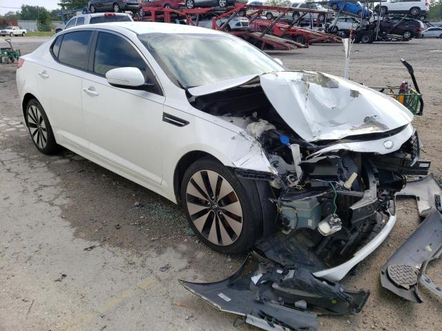 5XXGR4A6XDG186360 - 2013 KIA OPTIMA SX WHITE photo 4