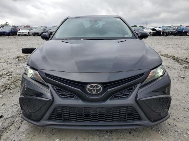 4T1G11AK6PU096829 - 2023 TOYOTA CAMRY SE NIGHT SHADE BLACK photo 5