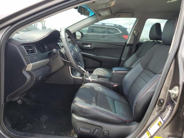 4T1BF1FK0HU717794 - 2017 TOYOTA CAMRY LE GRAY photo 7
