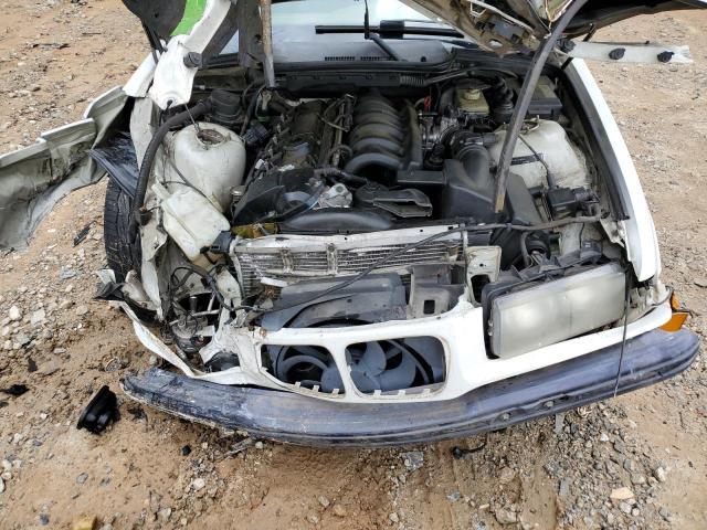 WBABG2322WET35962 - 1998 BMW 328 IS AUTOMATIC WHITE photo 11