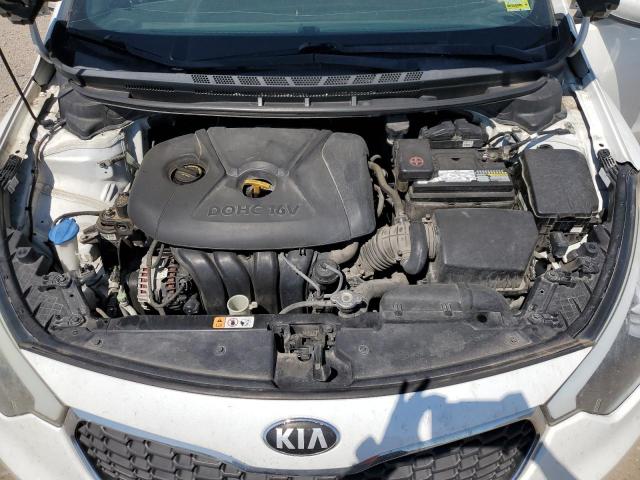 KNAFX4A61E5095076 - 2014 KIA FORTE LX WHITE photo 11