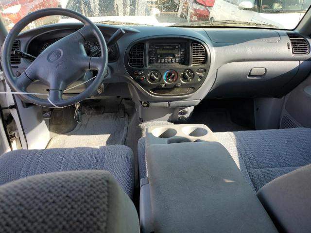 5TBRN34192S281527 - 2002 TOYOTA TUNDRA ACCESS CAB SR5 WHITE photo 8