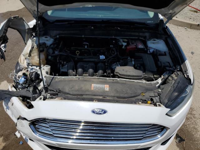 1FA6P0H74E5380533 - 2014 FORD FUSION SE WHITE photo 11