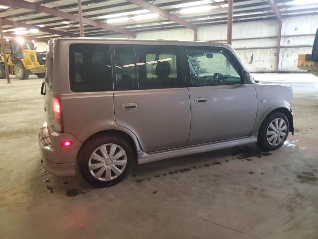JTLKT324250207308 - 2005 SCION XB XB 银色 照片 3
