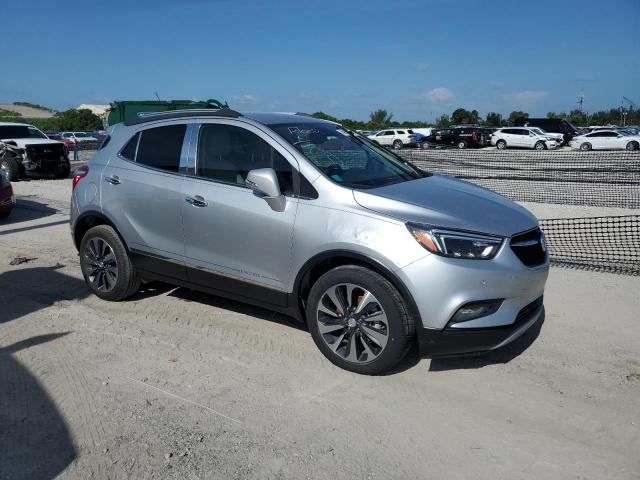 KL4CJDSB2JB600311 - 2018 BUICK ENCORE PREMIUM SILVER photo 4