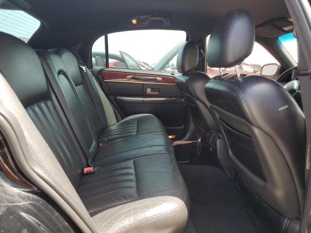 1LNHM81W03Y645354 - 2003 LINCOLN TOWN CAR EXECUTIVE BLACK photo 10
