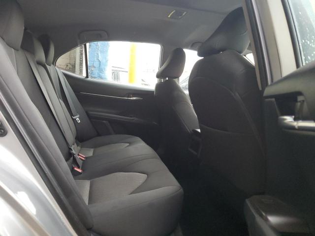 4T1C11AK1PU148852 - 2023 TOYOTA CAMRY LE Plata foto 10