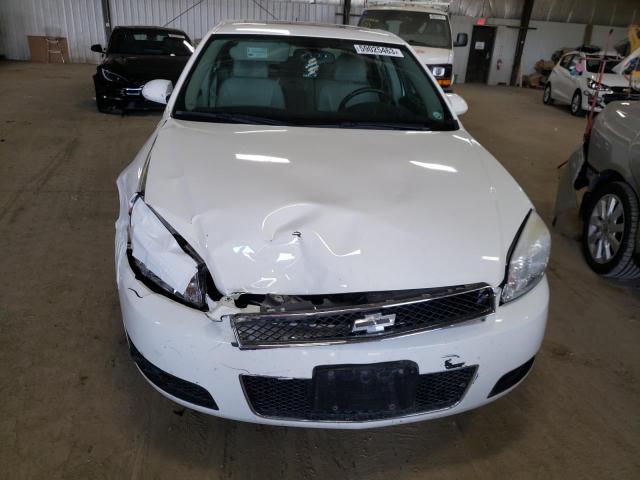 2G1WD58C769141567 - 2006 CHEVROLET IMPALA SUPER SPORT WHITE photo 5