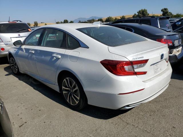 1HGCV3F15MA000299 - 2021 HONDA ACCORD HYBRID WHITE photo 2