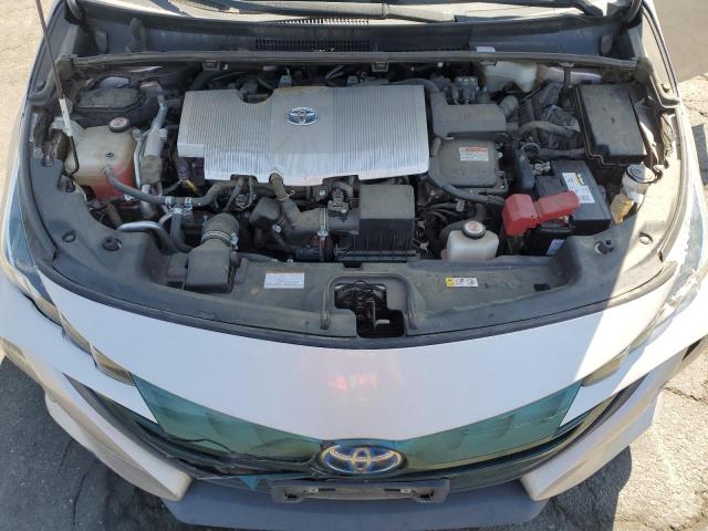 JTDKARFP6K3111393 - 2019 TOYOTA PRIUS PRIM SILVER photo 11