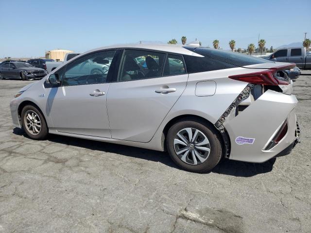 JTDKARFP6K3111393 - 2019 TOYOTA PRIUS PRIM SILVER photo 2
