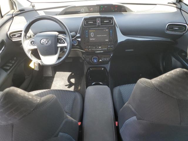 JTDKARFP6K3111393 - 2019 TOYOTA PRIUS PRIM SILVER photo 8