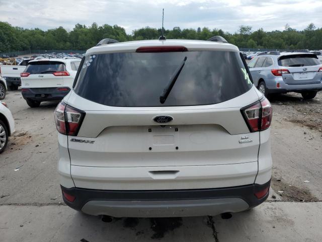 1FMCU0GD8JUC61506 - 2018 FORD ESCAPE SE WHITE photo 6