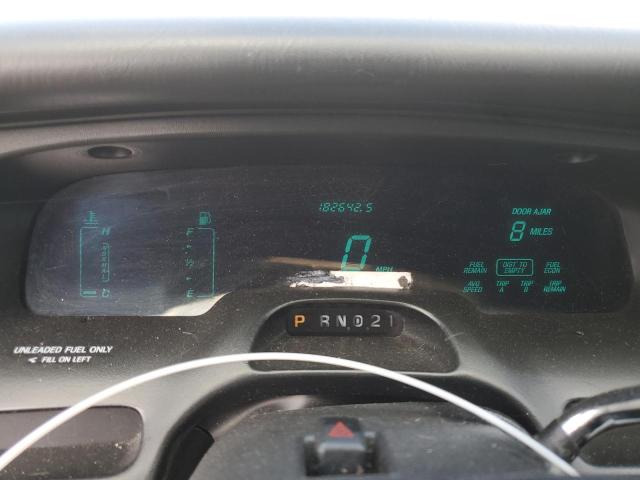 1LNLM81WXTY689033 - 1996 LINCOLN TOWN CAR EXECUTIVE WHITE photo 9