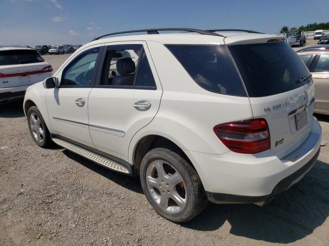 4JGBB22EX8A347361 - 2008 MERCEDES-BENZ ML 320 CDI WHITE photo 2