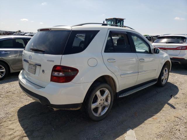 4JGBB22EX8A347361 - 2008 MERCEDES-BENZ ML 320 CDI WHITE photo 3