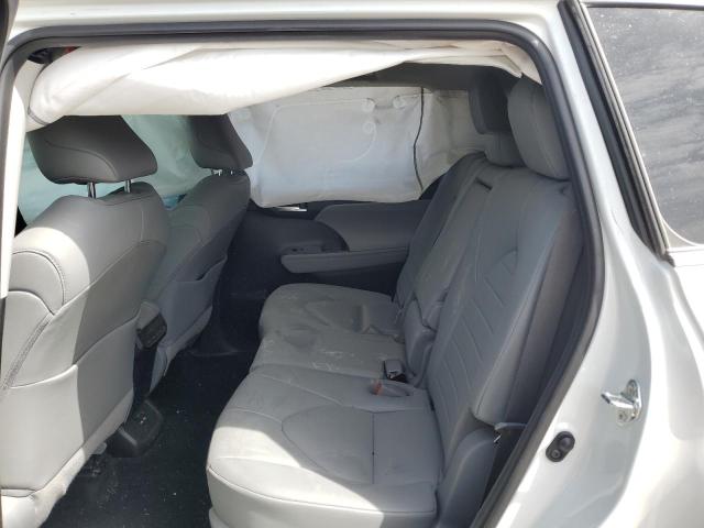 5TDHZRBH4MS552555 - 2021 TOYOTA HIGHLANDER XLE WHITE photo 10