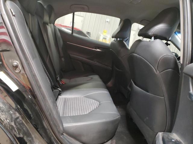 4T1B11HK3JU092888 - 2018 TOYOTA CAMRY L შავი ფოტო 10