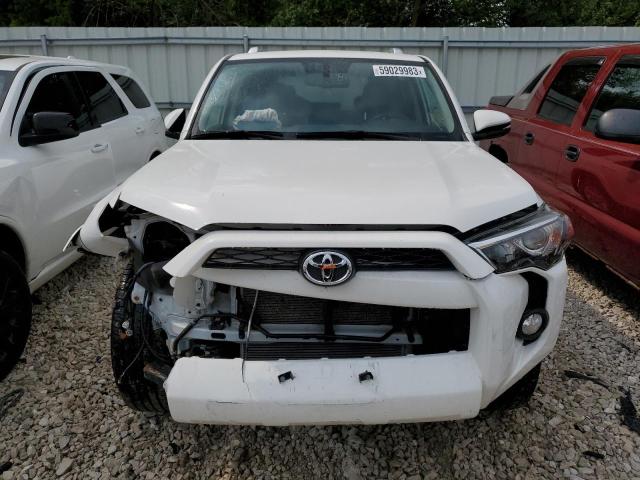 JTEBU5JR7H5476313 - 2017 TOYOTA 4RUNNER SR5/SR5 PREMIUM WHITE photo 5