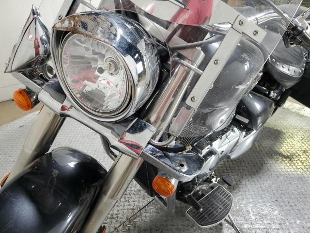 JS1VS55A362108005 - 2006 SUZUKI C50 GRAY photo 10