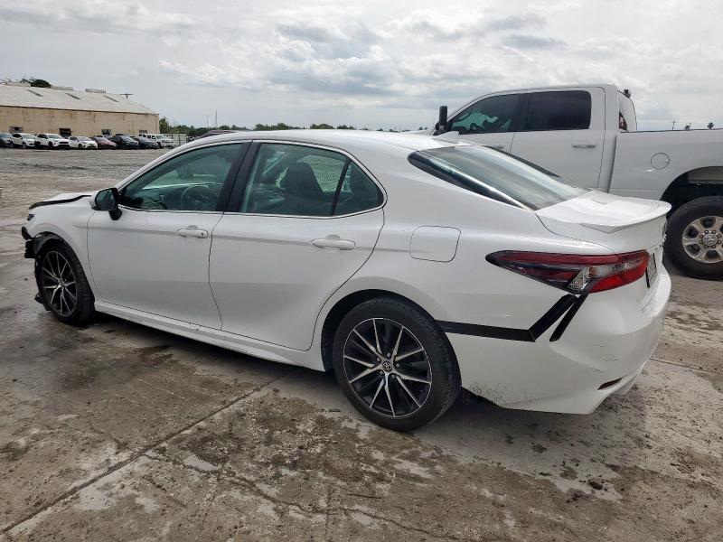 4T1G11AK7PU747417 - 2023 TOYOTA CAMRY SE NIGHT SHADE WHITE photo 2