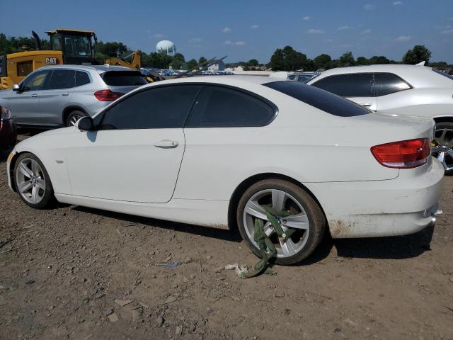 WBAWB73539P045892 - 2009 BMW 335 I WHITE photo 2