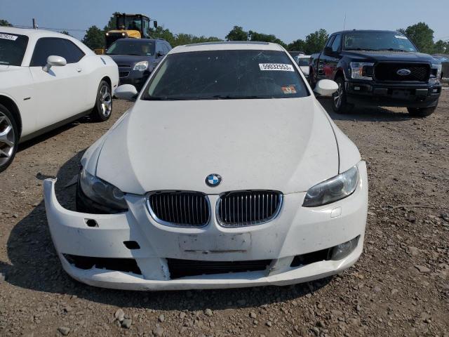 WBAWB73539P045892 - 2009 BMW 335 I WHITE photo 5