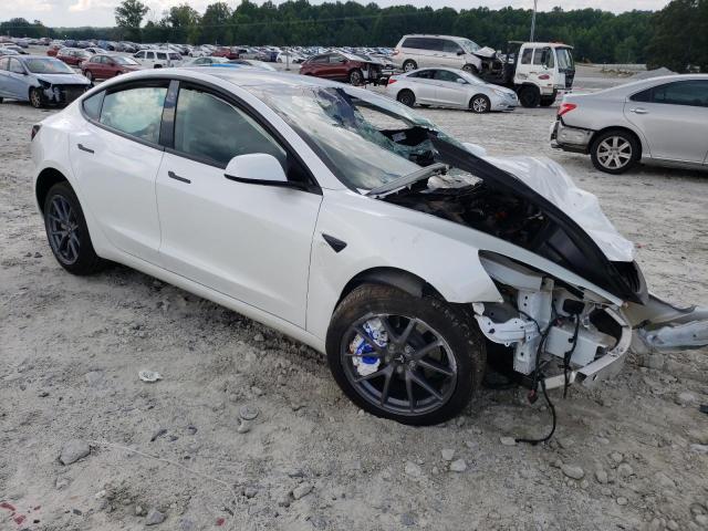 5YJ3E1EB9NF251901 - 2022 TESLA MODEL 3 WHITE photo 4