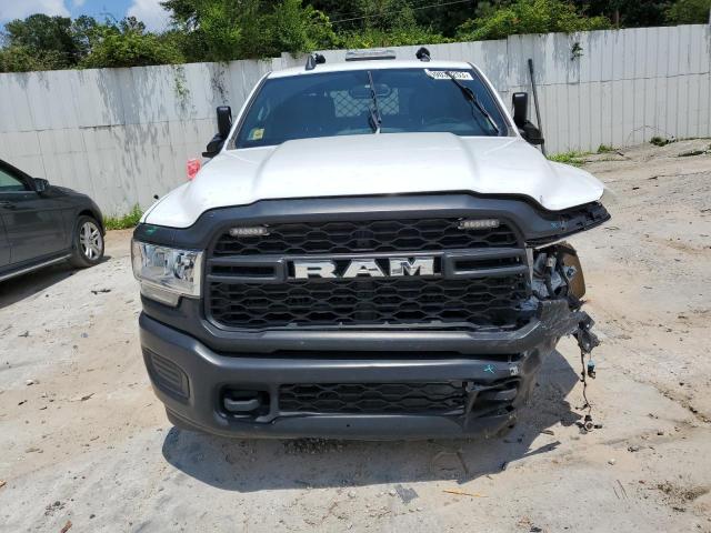 3C6UR4HJ6NG200516 - 2022 RAM 2500 TRADESMAN WHITE photo 5