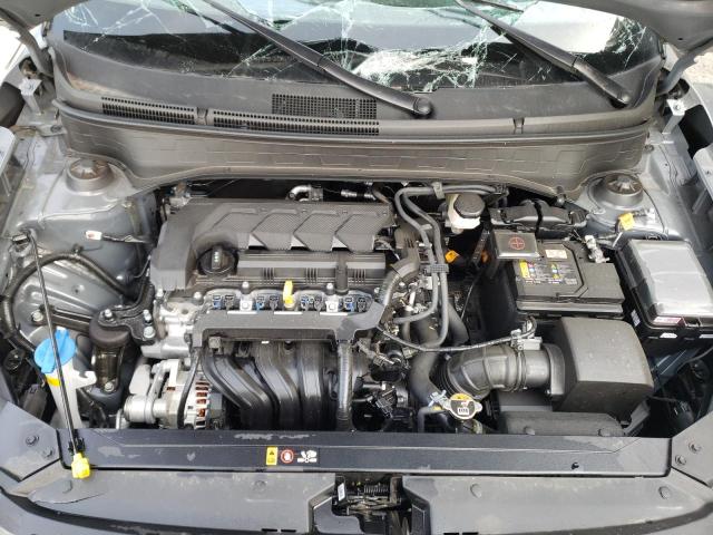 KMHRB8A38PU217822 - 2023 HYUNDAI VENUE SE GRAY photo 11