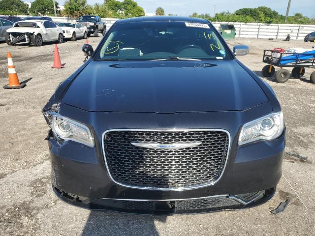 2C3CCAEG9JH227799 - 2018 CHRYSLER 300 LIMITED GRAY photo 5