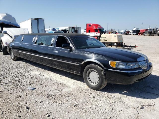 1L1FM81W4XY672667 - 1999 LINCOLN TOWN CAR EXECUTIVE BLACK photo 4